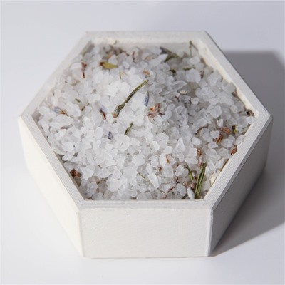 Соль для ванны «Чудесная забота», с лепестками лаванды, 150 г